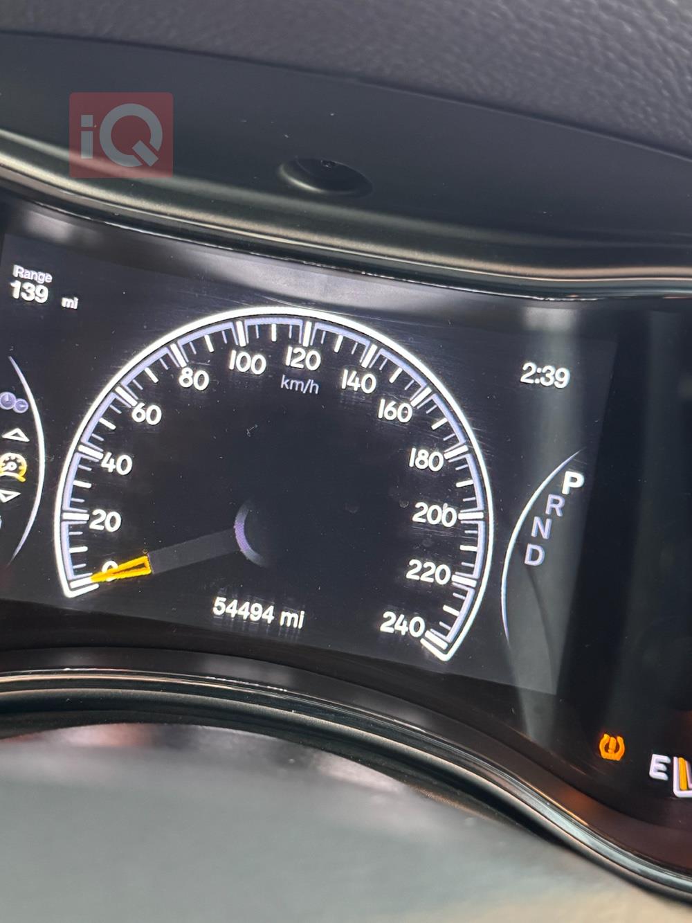 جیپ گراند شیرۆکی